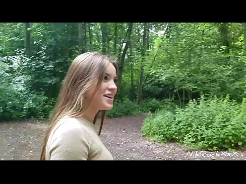 ❤️ Ech hunn dem Evelina virgeschloen datt mir op enger ëffentlecher Plaz fécken! Si sot jo. Dunn hunn ech hatt an den Arsch gefickt an an hirem Mond kum. Dunn huet si sech selwer gepisst. ❤ Hausgemachte Porno op lb.klassikaprint.ru ❌️❤