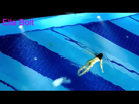 ❤️ Ech kann net ophalen ze kucken, jonk Blond gefaange schwammen plakeg am ELLA BOLT Resort Pool ❤ Hausgemachte Porno op lb.klassikaprint.ru ❌️❤