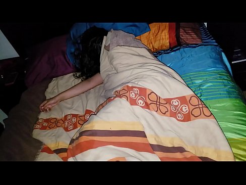 ❤️ Stiefson beréiert seng jonk Stéifmamm wärend hatt schléift. ❤ Hausgemachte Porno op lb.klassikaprint.ru ❌️❤